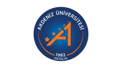 جامعة اكدينيز - Akdeniz Üniversitesi 6 تقع جامعة اكدينيز Akdeniz Üniversitesi في وسط مدينة أنطاليا بدأت عملياتها في عام 1982بهدف المساهمة في الإنتاج من خلال توفير تعليم على مستوى