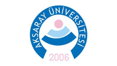 تأسست جامعة اكسراي في عام 2006 في اكسراي التي تقع في وسط منطقة الأناضول الوسطى ، بالقرب من العديد من المدن الكبرى مثل أنقرة وقونيا