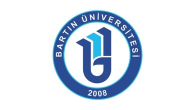 تقع جامعة بارتين في منطقة غرب البحر الأسود وتأسست في عام 2008 ، وهي جامعة حكومية بدأ تأسيسها في التسعينيات كانت الكليات الأولى التي تم إنشاؤها نيابة عن مقاطعة بارتن هي كلية بارتن للغابات ، ومعهد بارتين المهني
