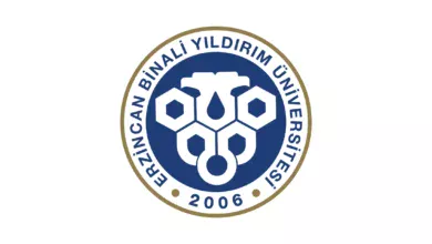جامعة ارزينجان بن علي يلدرم - Erzincan Binali Yıldırım Üniversitesi 6 بدأت جامعة ارزينجان بن علي يلدرم Erzincan Üniversitesi حياتها التعليمية كمدرسة مهنية في عام 1976 وأصبحت جامعة في عام 2006 من خلال زيادة