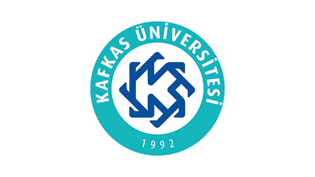 بدأت جامعة كافكاس  Kafkas Üniversitesi الواقعة في كارس تركيا.  نشاطها في عام 1992 ، تم نقل كلية تقدم التعليم داخل جامعة أتاتورك