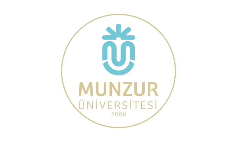 جامعة منذر Munzur Üniversitesi التي تقرر تأسيسها باسم جامعة تونجلي من خلال حمل اسم المقاطعة في عام 2008. هي مؤسسة للتعليم العالي في تونجلي .