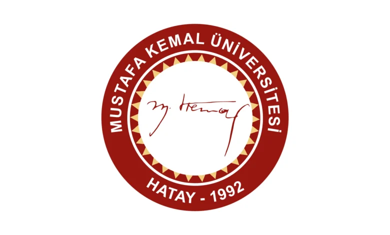 جامعة هاتاي مصطفى كمال 9 تأسست جامعة هاتاي مصطفى كمال Mustafa Kemal Üniversitesi عام 1992 في مدينة هاتاي أقصى جنوب تركيا بعد تحويل مدرسة أنطاكيا التعليمية التي كانت سابقاً تحت مظلة جامعة تشوكوروفا.