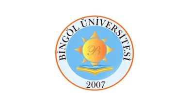 جامعة بينغول هي جامعة تأسست عام 2017. في عام تأسيسها ، بدأت الدراسة في جامعة بينغول بكلية الآداب والعلوم وكلية الاقتصاد والعلوم الإدارية. تأسست كلية الشريعة بجامعة بينجول في عام 2011.