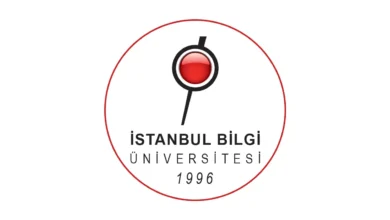 جامعة اسطنبول بيلجي 2025 6 جامعة اسطنبول بيلجي هي جامعة تركية خاصة. تأسست في مدينة اسطنبول عام 1996، من قبل “مؤسسة بيلجي للتعليم والثقافة”. وتهدف الجامعة إلى المساهمة في العلوم والإنتاج الفني والتطورات التكنولوجية؛ في ضوء الفكر الحر والوعي بالمسؤولية الاجتماعية،