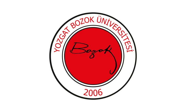 جامعة يوزغات بوزوك - Yozgat Bozok Üniversitesi 6 تأسست جامعة يوزغات بوزوك Yozgat Bozok Üniversitesi عام 2006. وتحتوي جامعة بوزوك على 7 كليات و8 معاهد مهنية و 4 معاهد عالية و 1 معهد دراسات