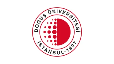 جامعة دوغوش هي جامعة تركية خاصة. تأسست في مدينة إسطنبول عام 1997، من قبل "مؤسسة دوغوش التعليمية". وتعد الجامعة من الجامعات الأوائل التي تقدم التعليم في تركيا وهي رائدة في الابتكارات.