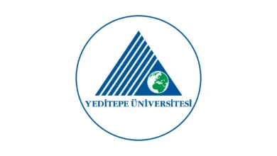 جامعة يدي تبه هي جامعة تركية خاصة. تأسست في مدينة إسطنبول عام 1996، من قبل "مؤسسة إسطنبول للتعليم والثقافة (İSTEK)".