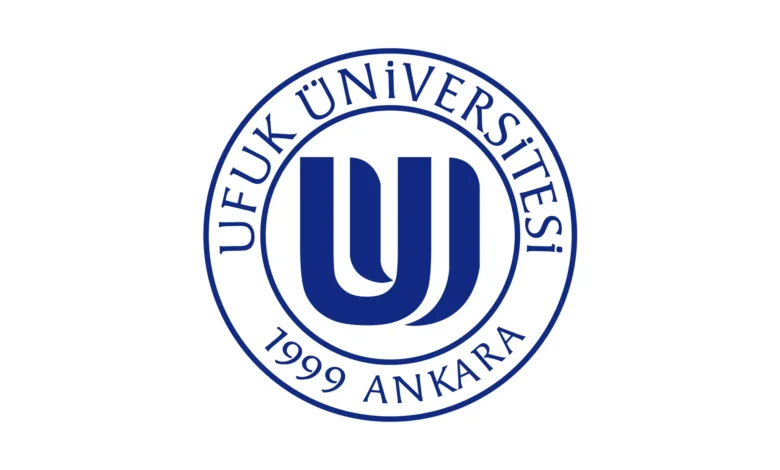 تعد جامعة افق في أنقرة من أعرق الجامعات التركية الخاصة. وتمتلك العديد من التخصصات المتميزة وأبرزها تخصص الطب البشري وتخصص الحقوق وتخصص التمريض